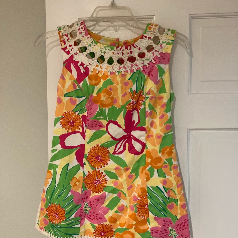 Lilly Pulitzer sleeveless floral top